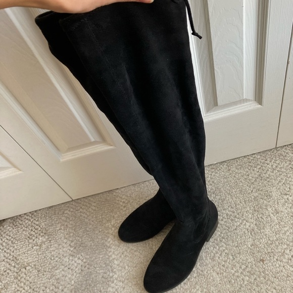 Black over the knee boots - Picture 3 of 6